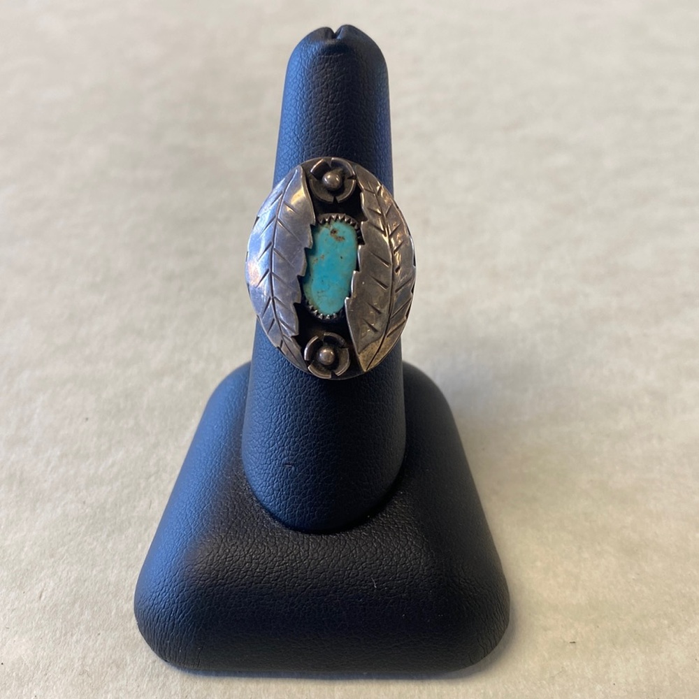 Navajo made sterling silver & turquoise shadow box ring signed M size 7.75